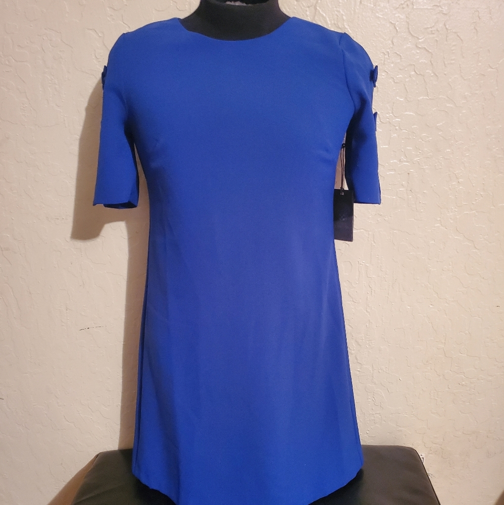 Dress - Picture 3 of 3